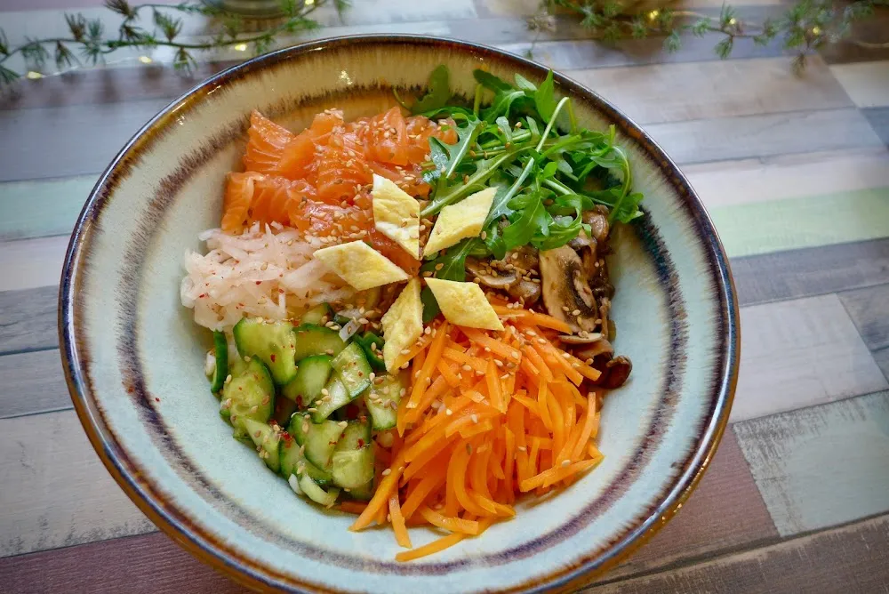 Bibimbap Au Saumon Façon Tartare
